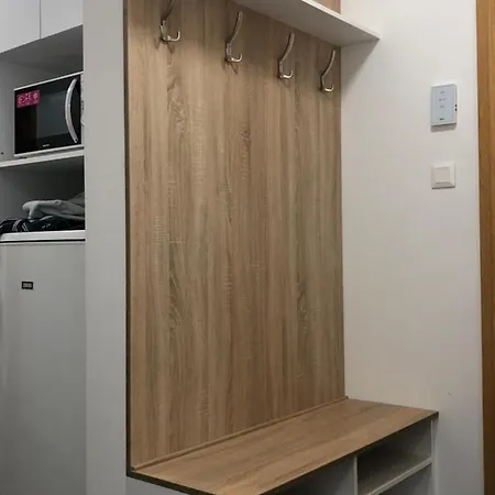 Apartamento Mymara 8 Bešenová